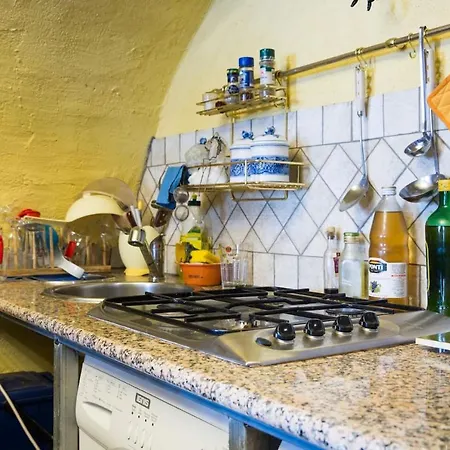 2 Bedrooms House With View Balcony And Wifi At Seui Prázdninový dům *