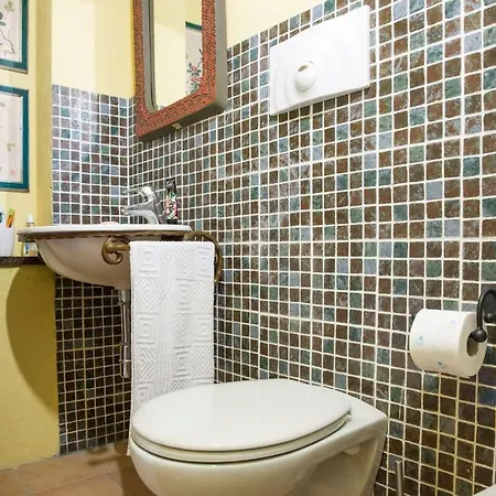 Prázdninový dům 2 Bedrooms House With View Balcony And Wifi At Seui